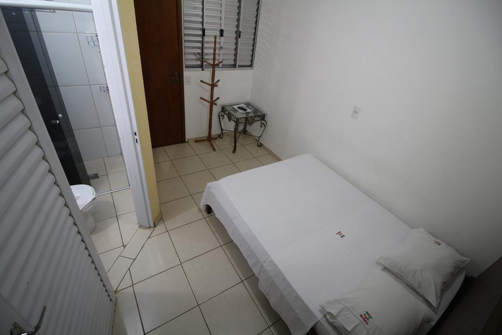 Pousada Do Mineiro Olímpia エクステリア 写真